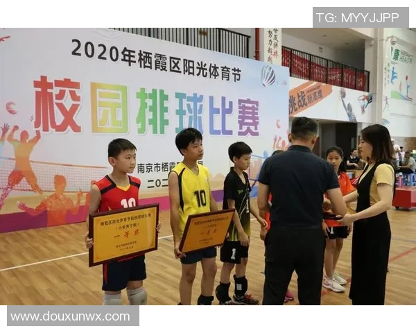 南京足球队选拔赛背后的拼搏故事与奋斗精神全记录