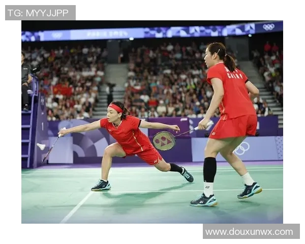 专访羽毛球女神杨芳她如何铸就辉煌运动生涯与成功秘诀